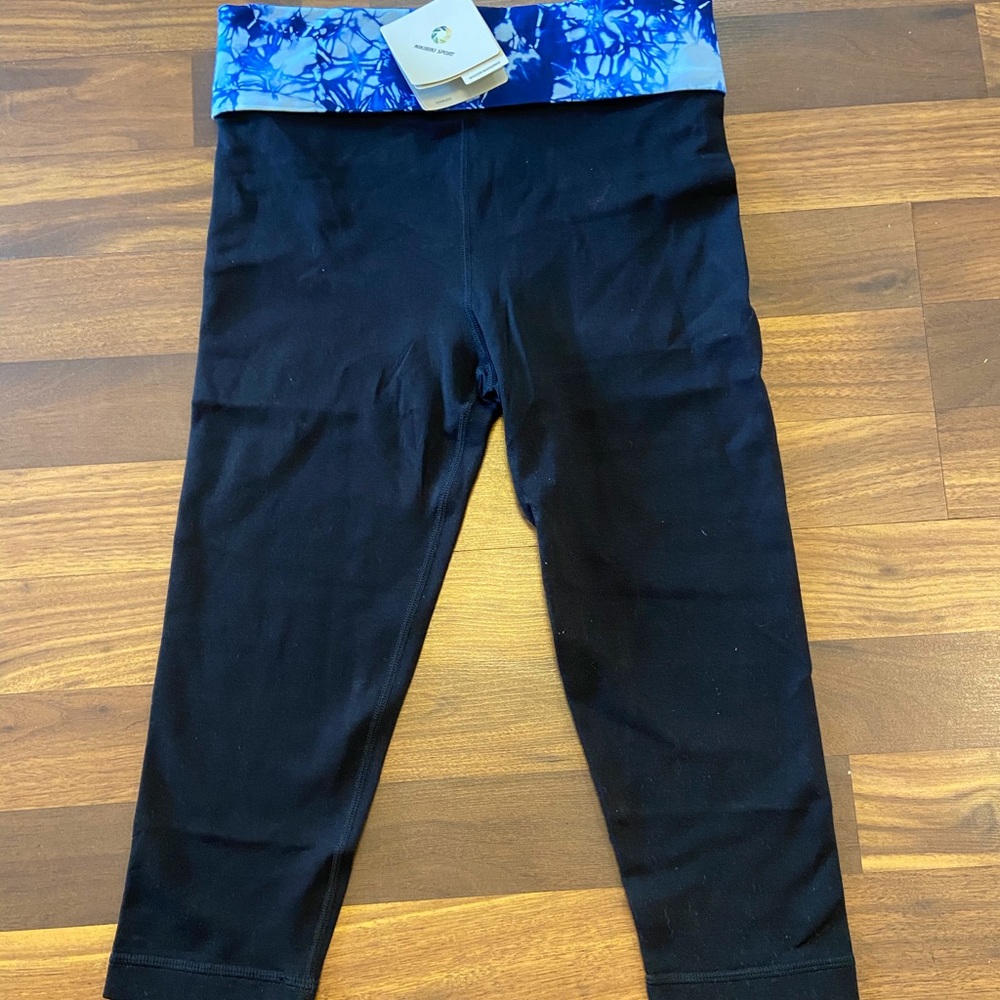 Nikibiki yoga pants